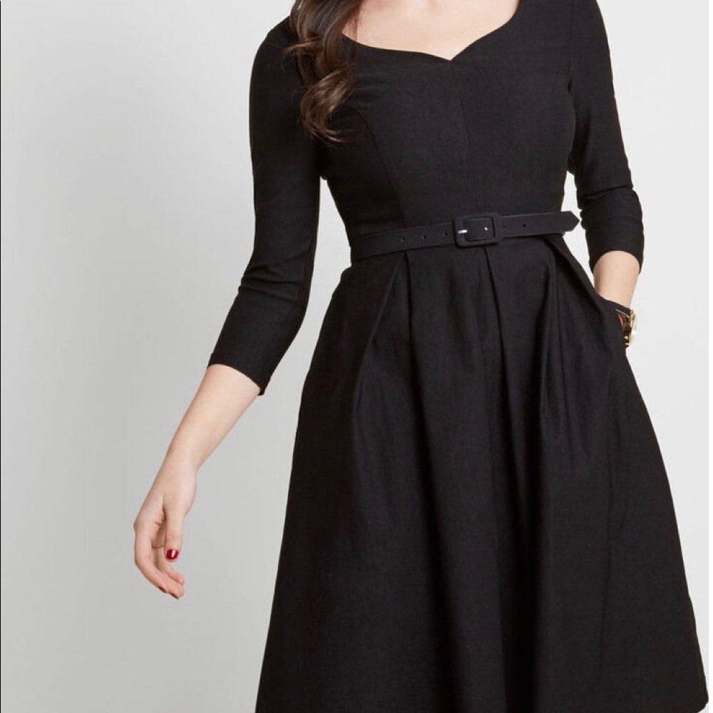 MODCLOTH FIT & FLARE DRESS